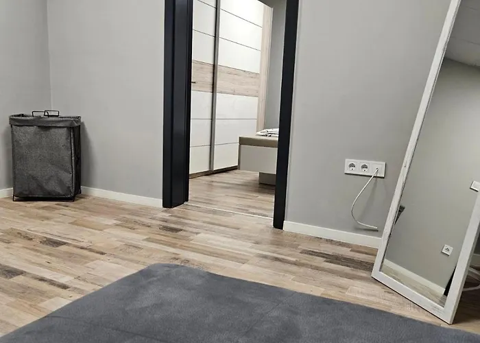 Flat, Close To The Apartamento