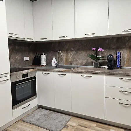 Flat, Close To The Apartament Burgas
